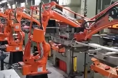 Robot dập Fulzh mới sẵn sàng hoạt động